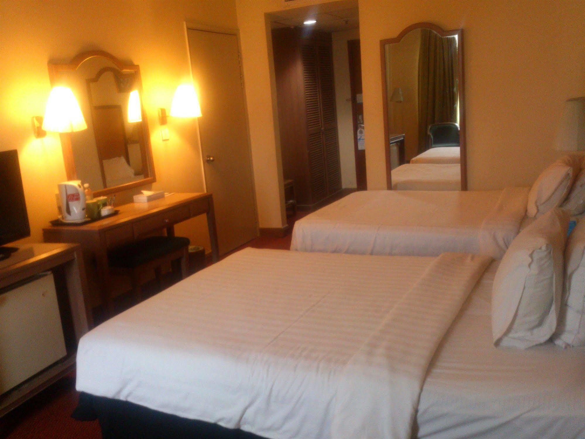 RHR Hotel Kajang Luaran gambar