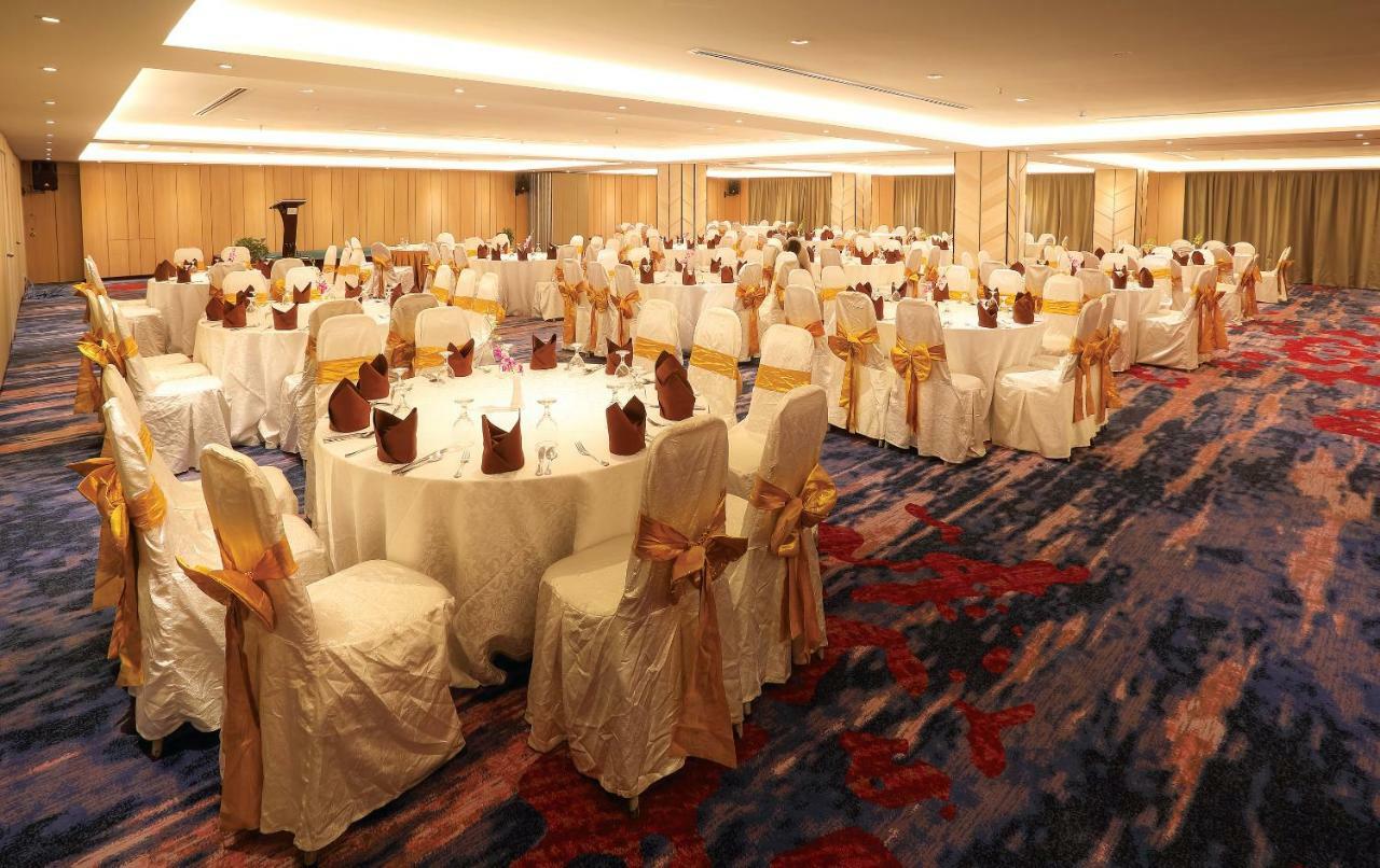 RHR Hotel Kajang Luaran gambar